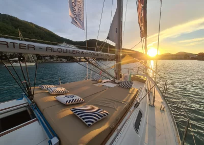 Velero NavegaMed de Santa Pola fondeado al atardecer en cala llonga de ibiza 1